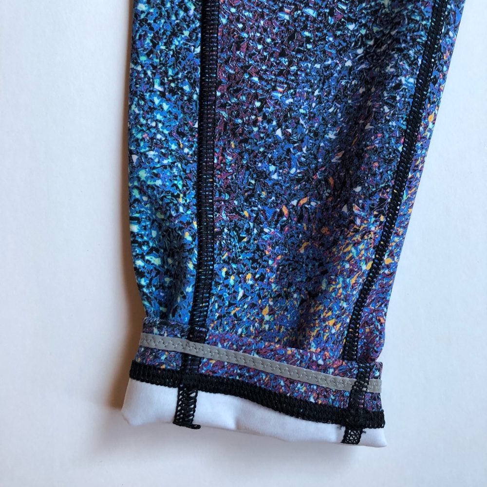 Lululemon Speed Tight V leggings Strive Multi Black size 4 - Picture 7 of 10